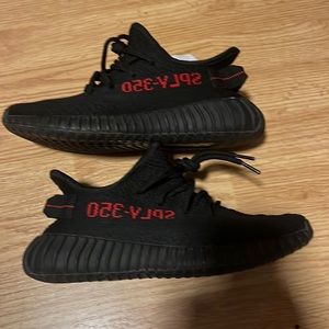 Yeezy Boost 350 V2 “Bred”
